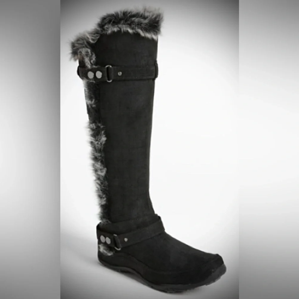 The North Face Brianna Tall Boots Insulated Suede faux fur lined in black size 5